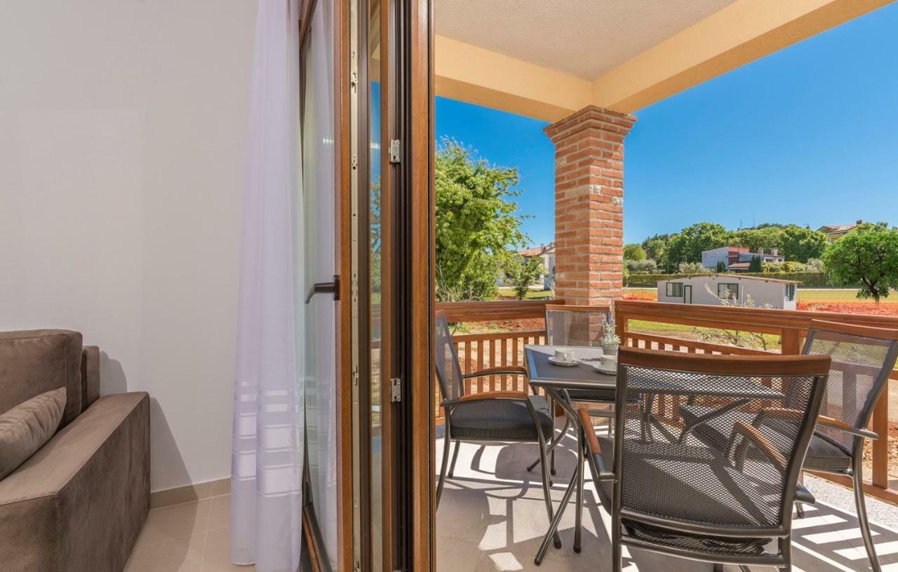 Apartments Hana In Funtana Dış mekan fotoğraf